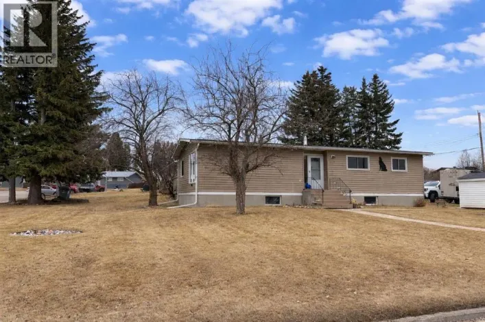 5336 52 StreetClose, Rocky Mountain House