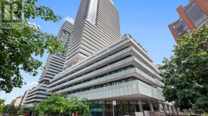 534 - 161 ROEHAMPTON AVENUE, Toronto