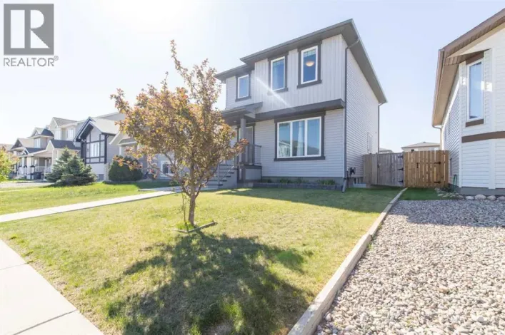 534 Keystone Chase W, Lethbridge