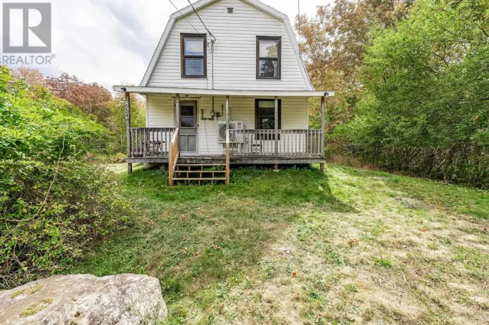 534 Weymouth Falls Road, Weymouth