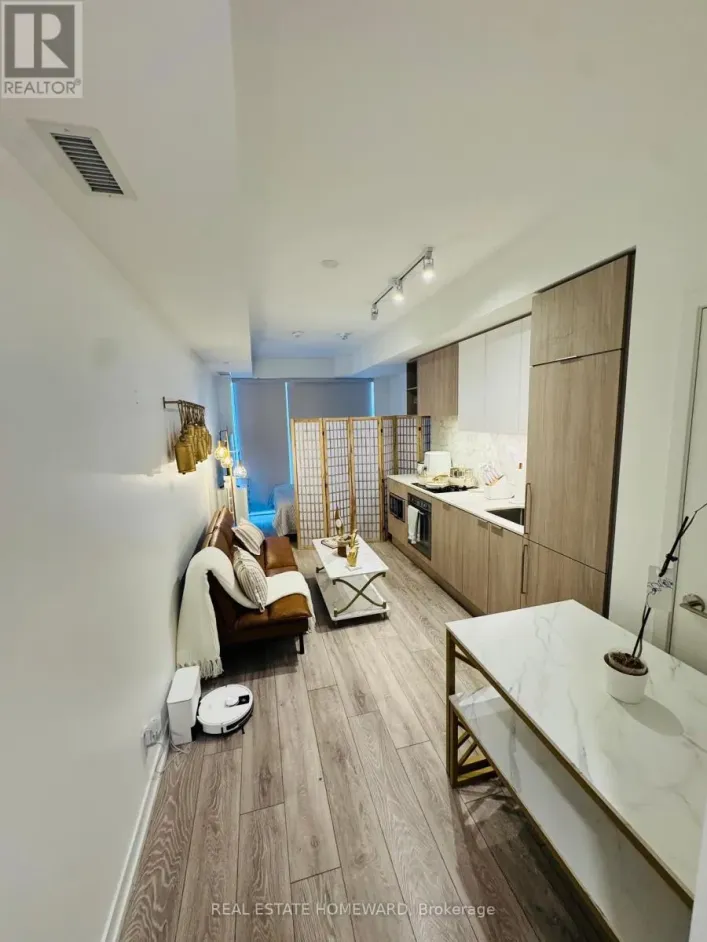 535 - 2020 BATHURST STREET, Toronto