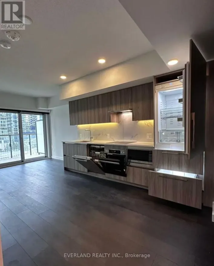 535 - 3 CONCORD CITYPLACE WAY, Toronto