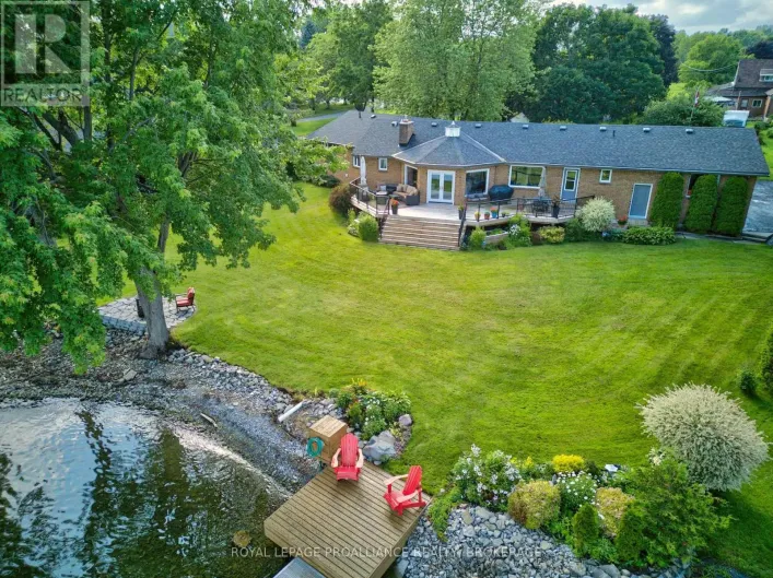 535 MAIN STREET, Loyalist