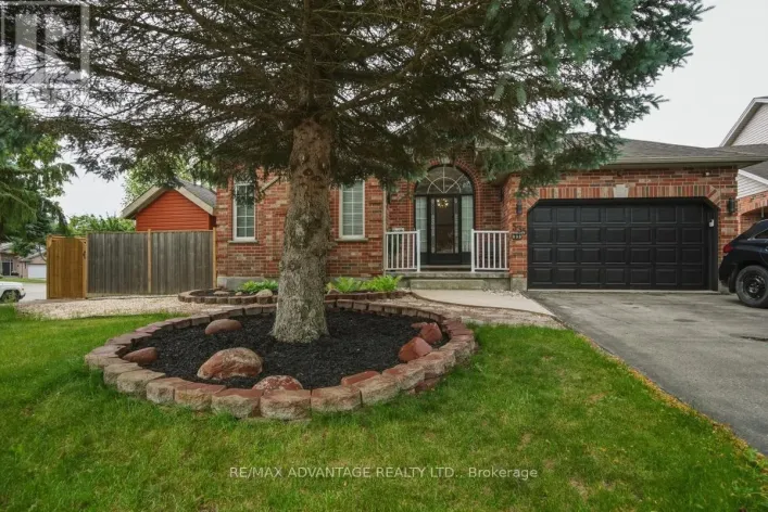 535 THORNWOOD DRIVE, London North
