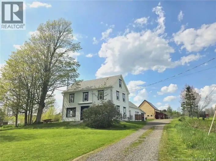 House for sale: 5356 Route 114, Hopewell Hill