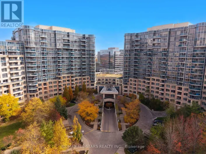 536 - 33 COX BOULEVARD, Markham