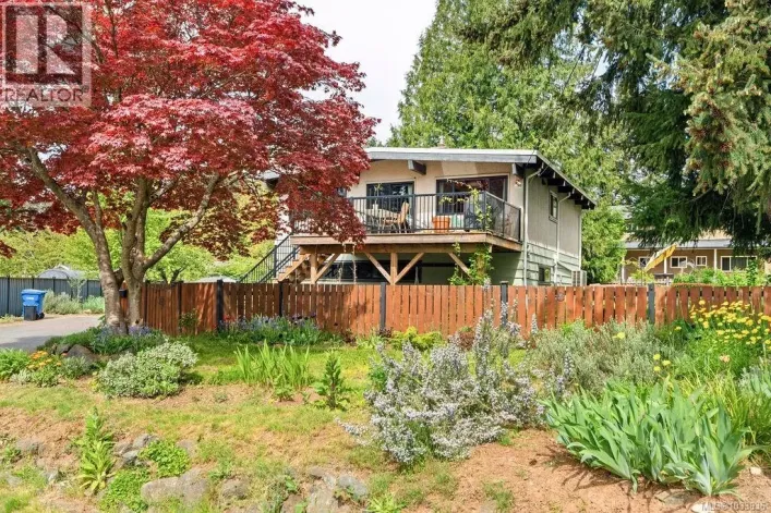 5362 Somerset Dr, Nanaimo