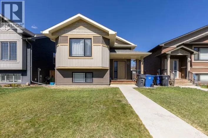 537 Blackwolf Boulevard N, Lethbridge