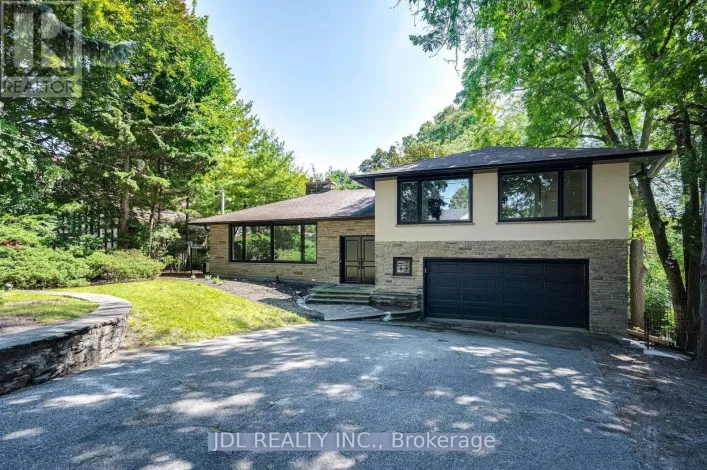 537 BLYTHWOOD ROAD, Toronto