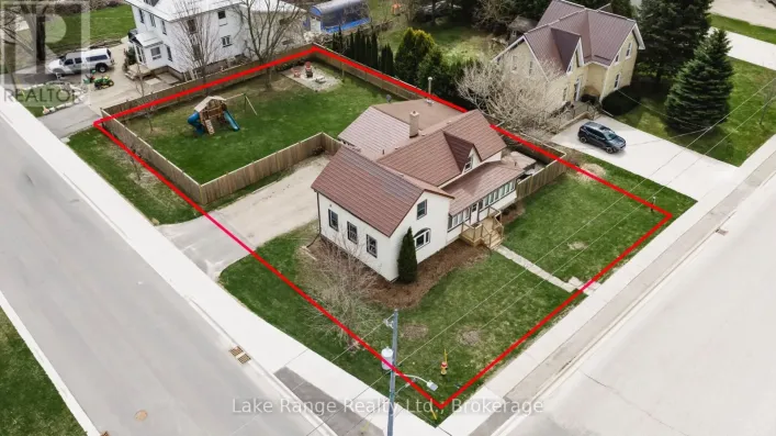 537 INGLIS STREET, Huron-Kinloss