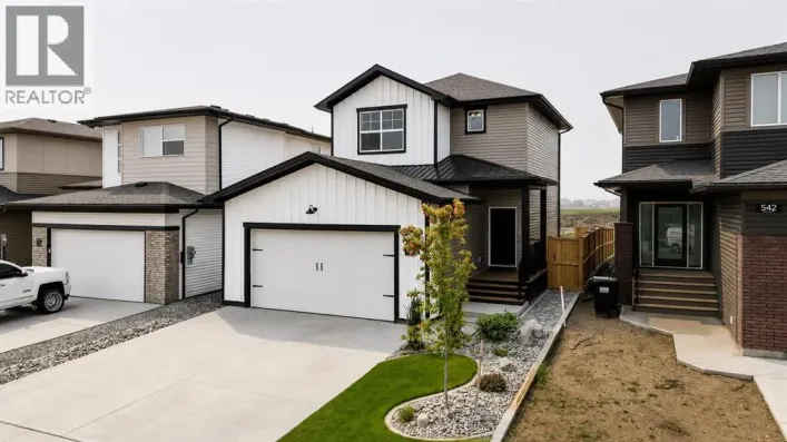 538 Malahat Green W, Lethbridge