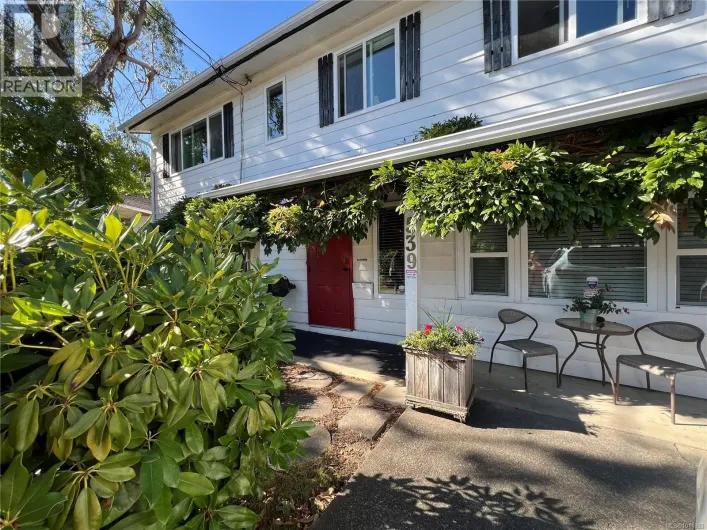 539 Rowan Ave, Parksville