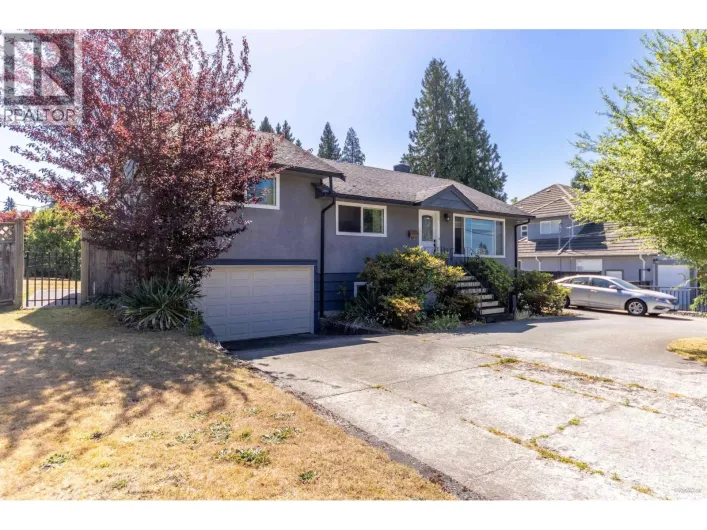 539 SCHOOLHOUSE STREET, Coquitlam