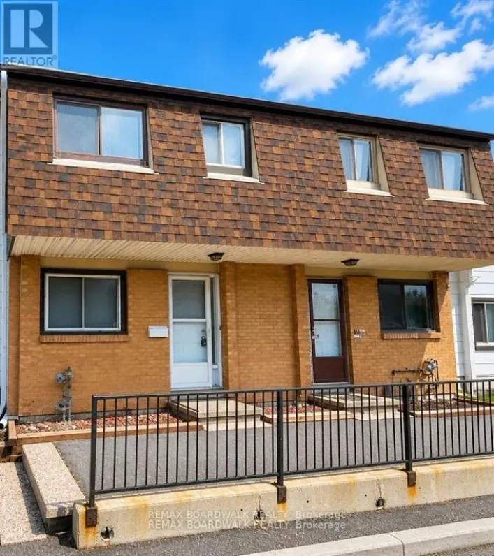 53J SUMAC STREET, Ottawa