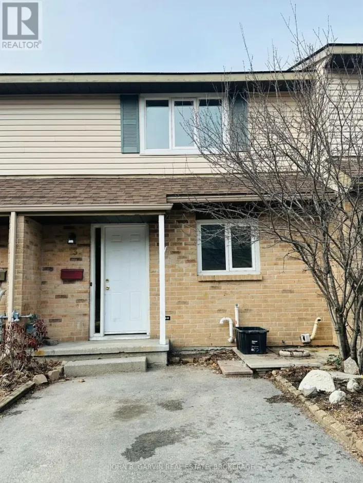 54 - 13 COVENTRY CRESCENT, Kingston