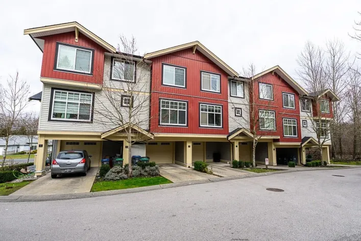 54 13886 62 AVENUE, Surrey