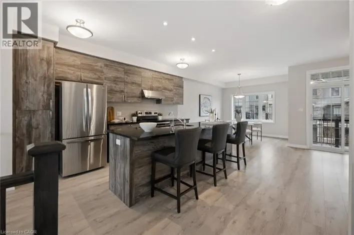 54 BANK SWALLOW Crescent, Kitchener