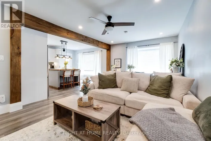 54 BLUE JAY BOULEVARD, Georgina