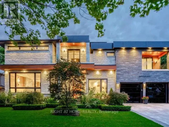 54 DAWN HILL TRAIL, Markham