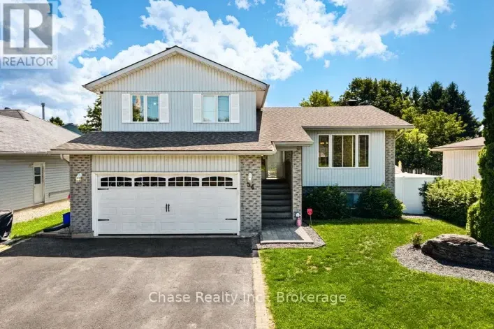 54 EDWARD STREET, Penetanguishene