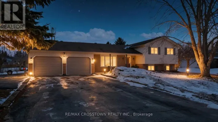 54 FOYSTON PARK CIRCLE, Springwater