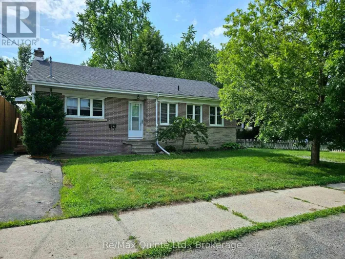 54 GREENLAWN AVENUE, Belleville