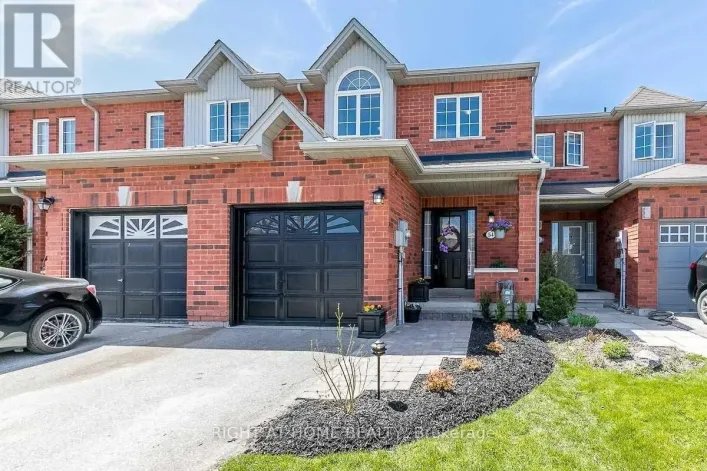 54 HENDERSON CRESCENT, New Tecumseth