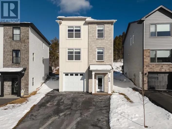 54 Pearlgarden Close, Dartmouth