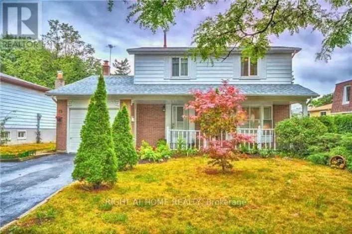 54 PENWICK CRESCENT, Richmond Hill