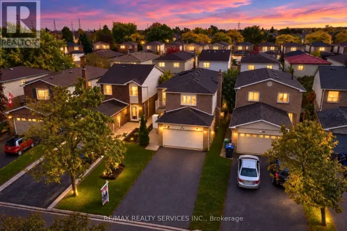 54 PICKARD LANE, Brampton