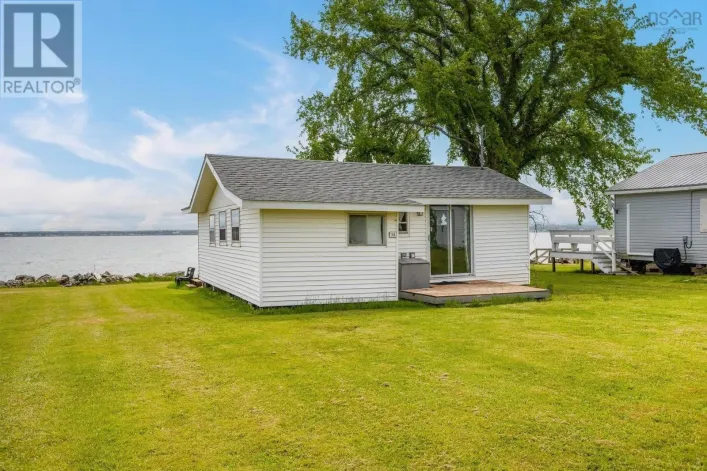 54 Poplar Lane, Brule Point