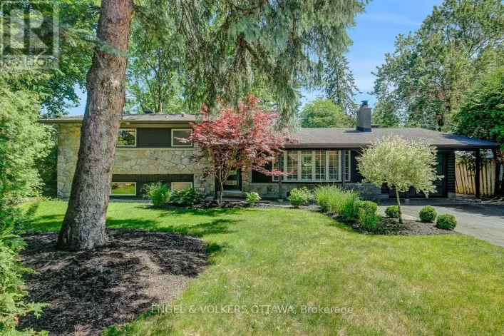54 QUALICUM STREET, Ottawa