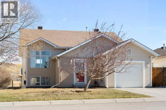 54 West McDougal Road, Cochrane