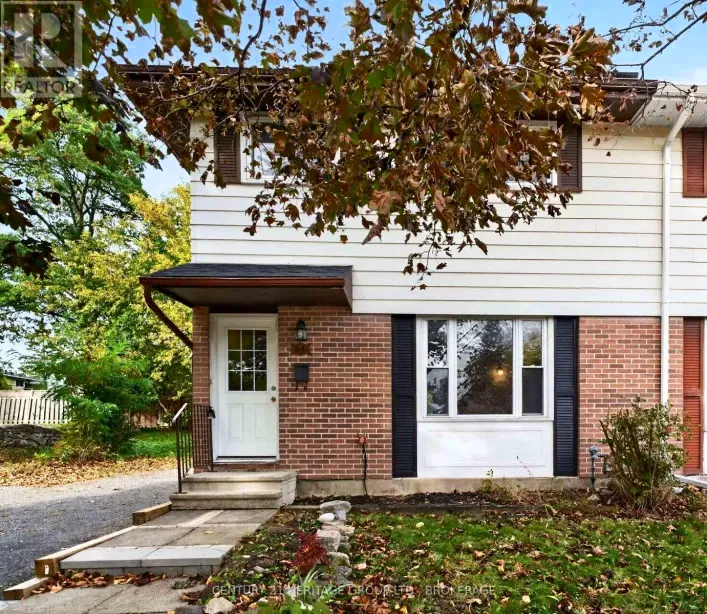 54 WOODSTONE CRESCENT, Kingston