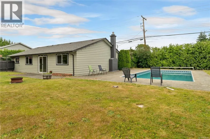540 Holm Rd, Campbell River