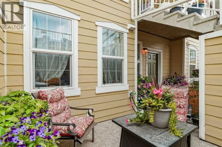 540 Mckenzie Towne Close SE, Calgary