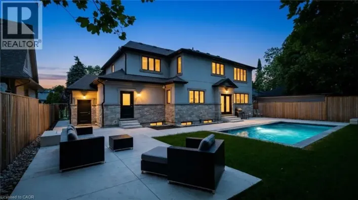 540 WEIR Avenue, Oakville