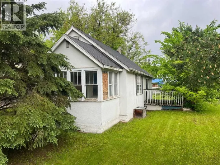 5402 50 Street, Lloydminster