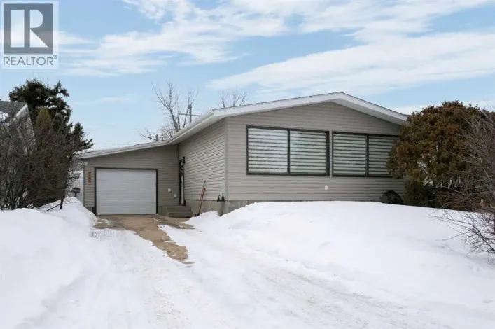 5404 47 Avenue W, Forestburg