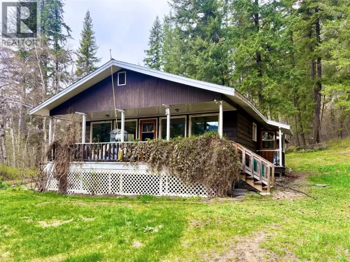 541 24 Highway, Little Fort