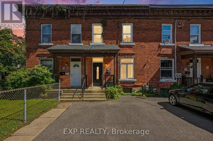 541 BAY STREET, Ottawa