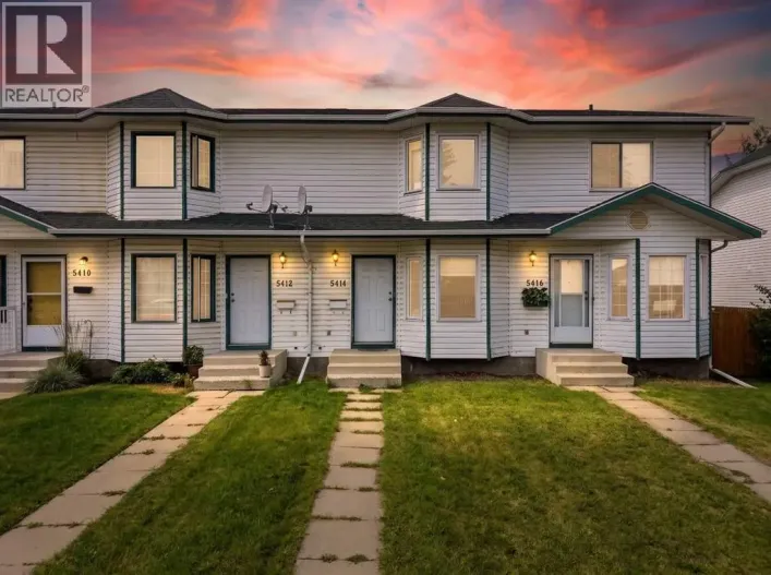 5414 45 Street, Lacombe