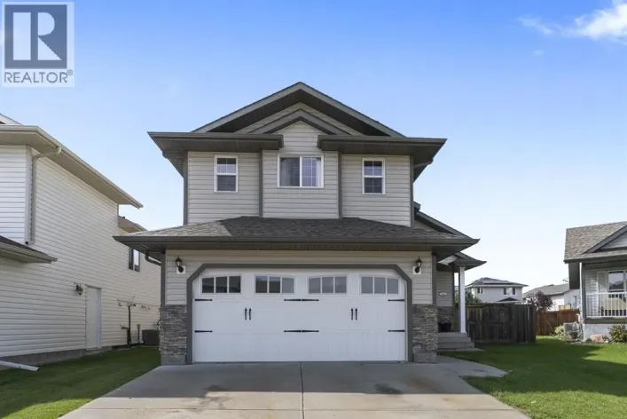 5414 59 Street, Camrose