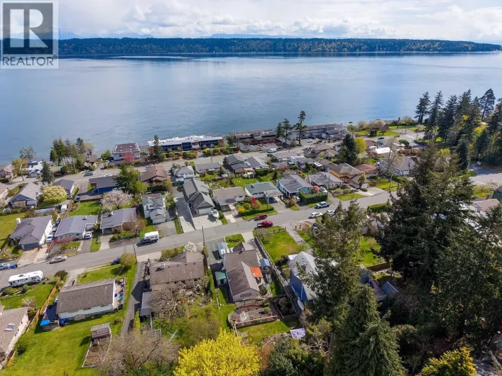 542 THULIN St, Campbell River