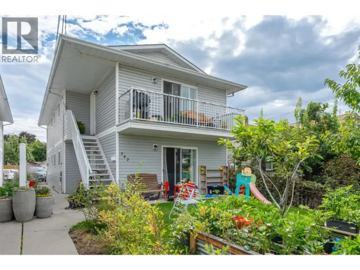 542 Wade Avenue W Unit# 201, Penticton