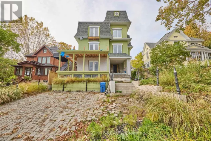 5427 RIVER ROAD, Niagara Falls