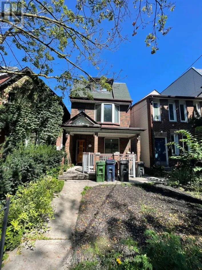 House for sale: 543 CRAWFORD STREET, Toronto