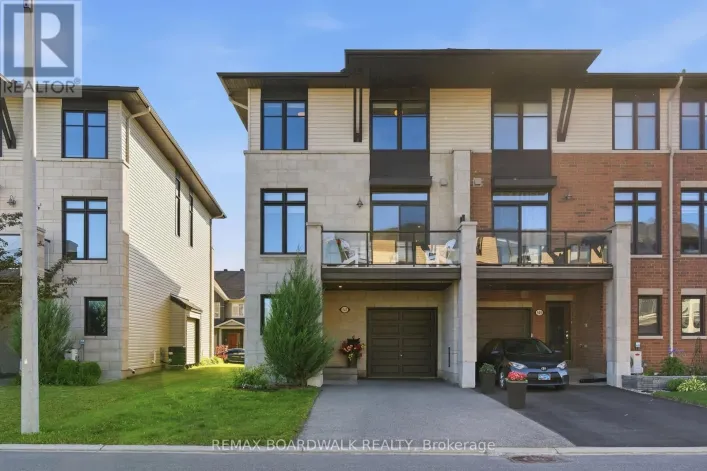 543 LABRADOR CRESCENT, Ottawa