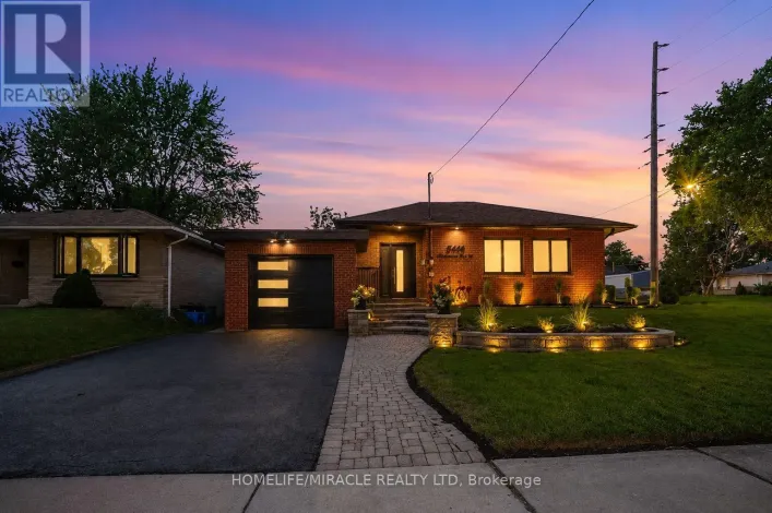 544 ADELAIDE AVENUE W, Oshawa