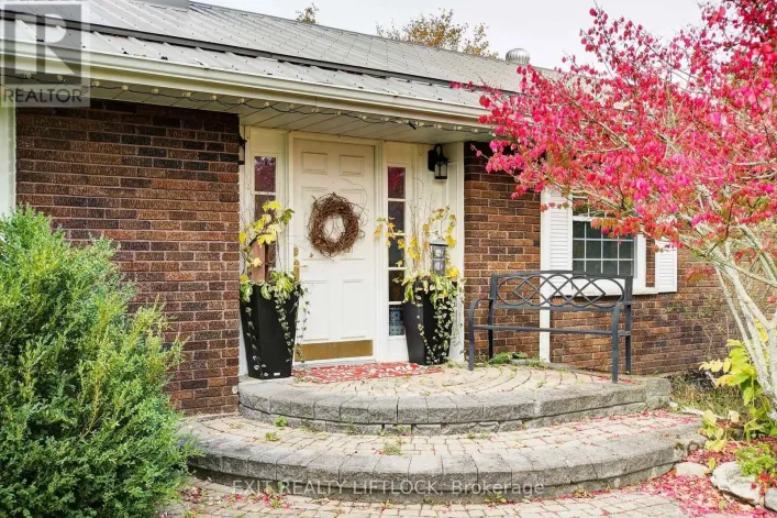 544 COUNTY ROAD 8, Douro-Dummer